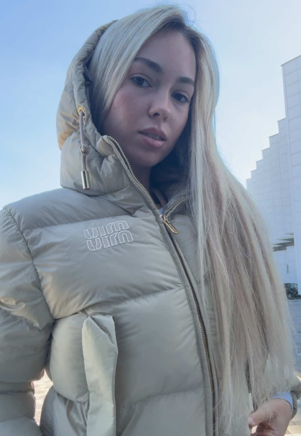 @lara_os