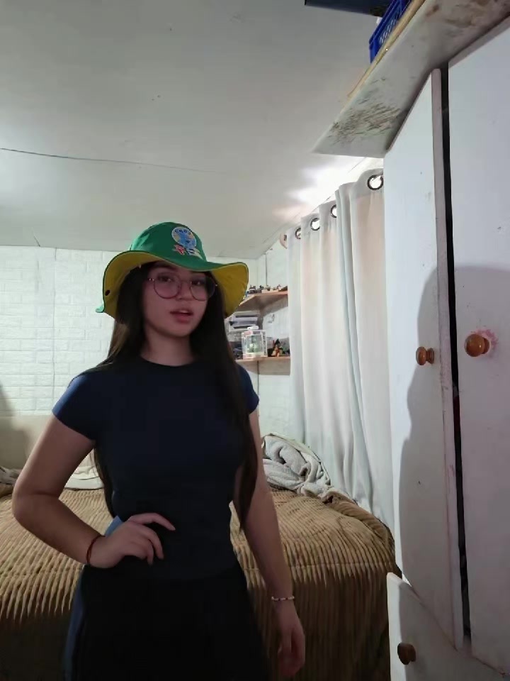 @Aguus