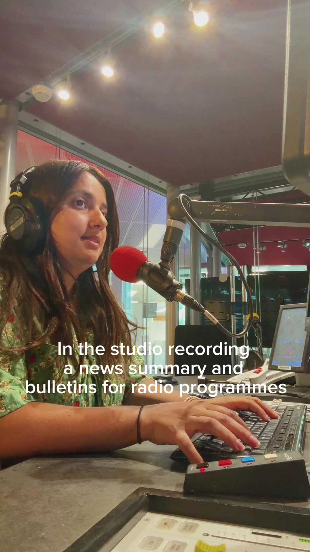 @Yasmin Rufo | Journalist
