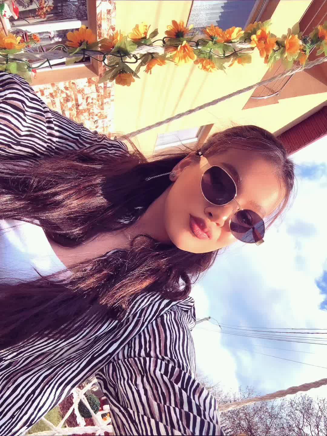 @Rafaela Elena