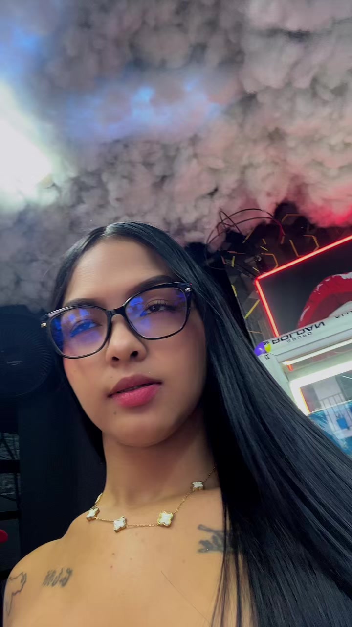 @Xio🍒❤️🔥