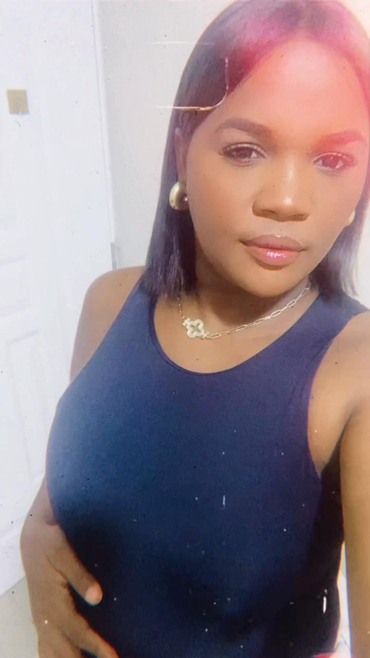@Lela🥰