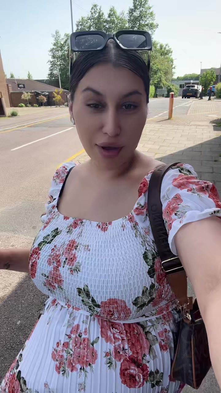 @Iulia✨