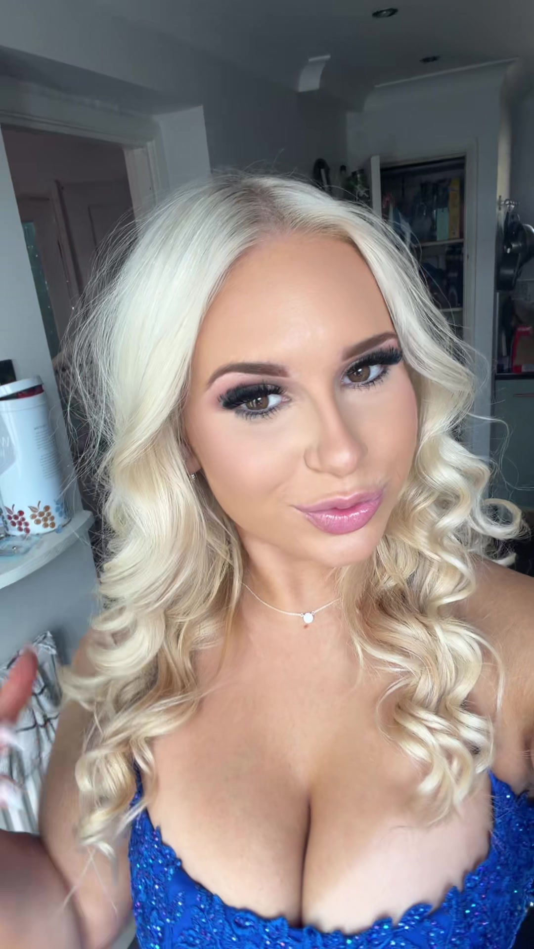@𝐦𝐢𝐚 𝐠𝐫𝐚𝐜𝐞 𝐱