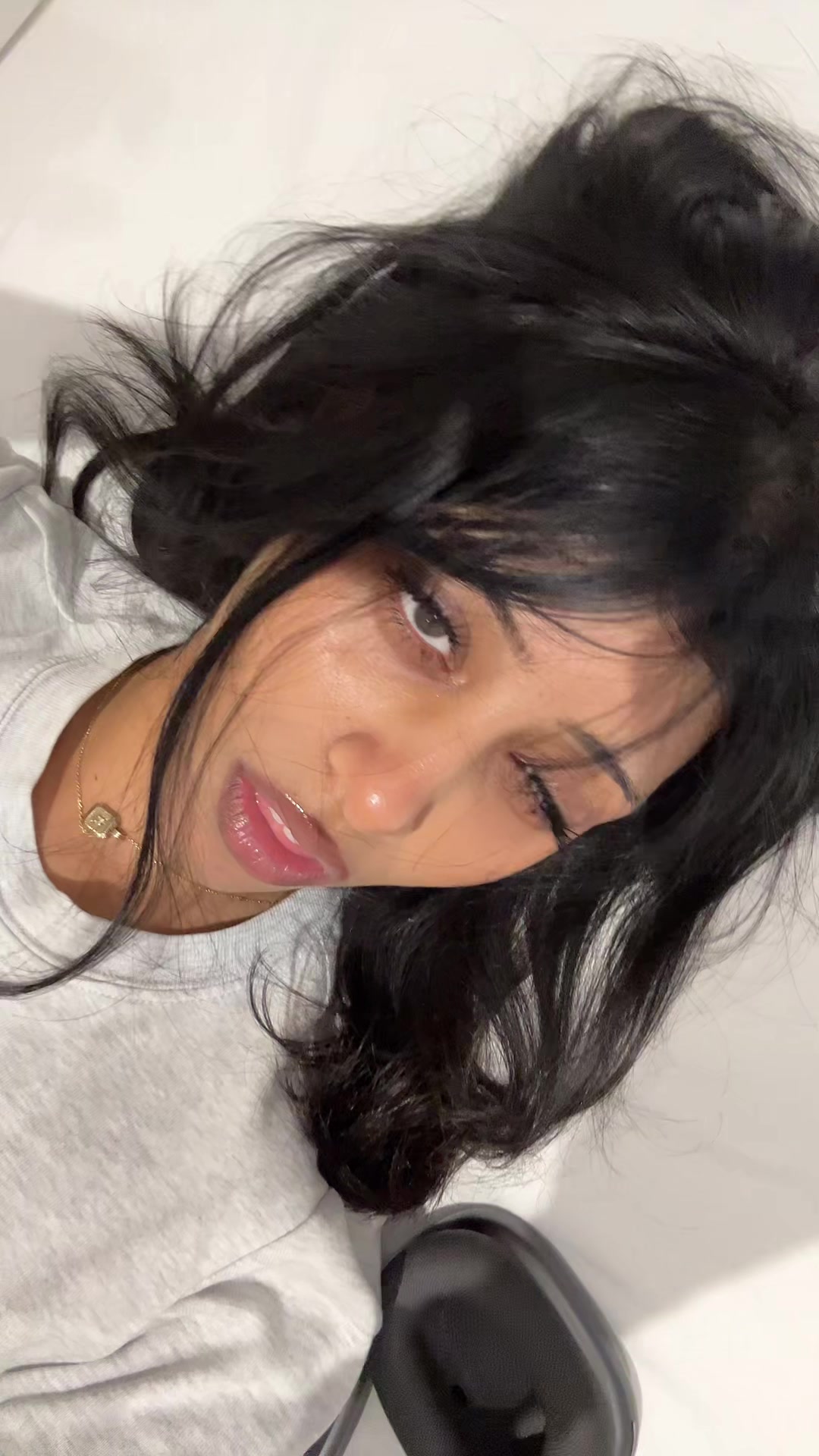 @￼