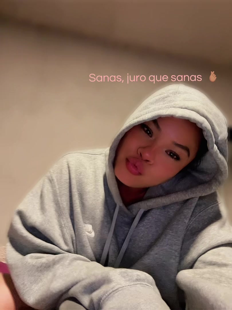 @𝓐𝓷𝓪 𝓚𝓪𝓻𝓮𝓷 ✨