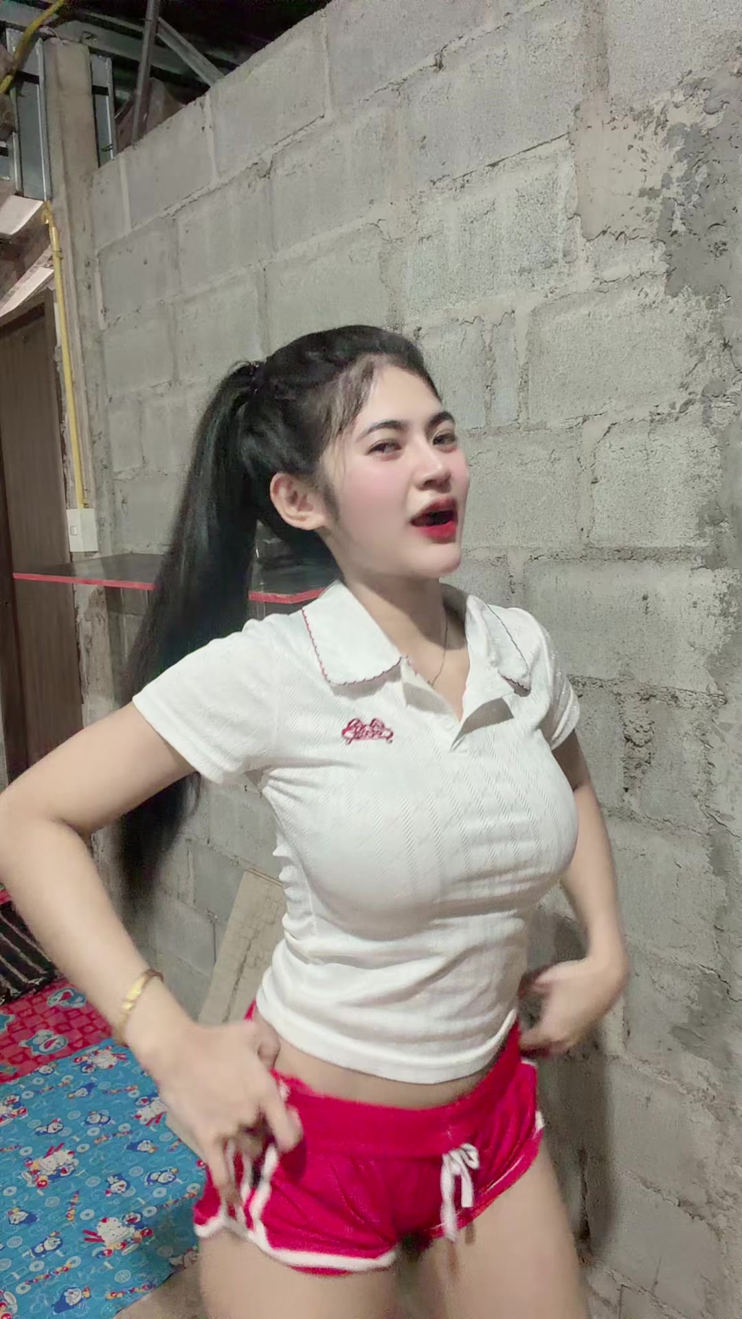 @รัชนก ศรีพลอย