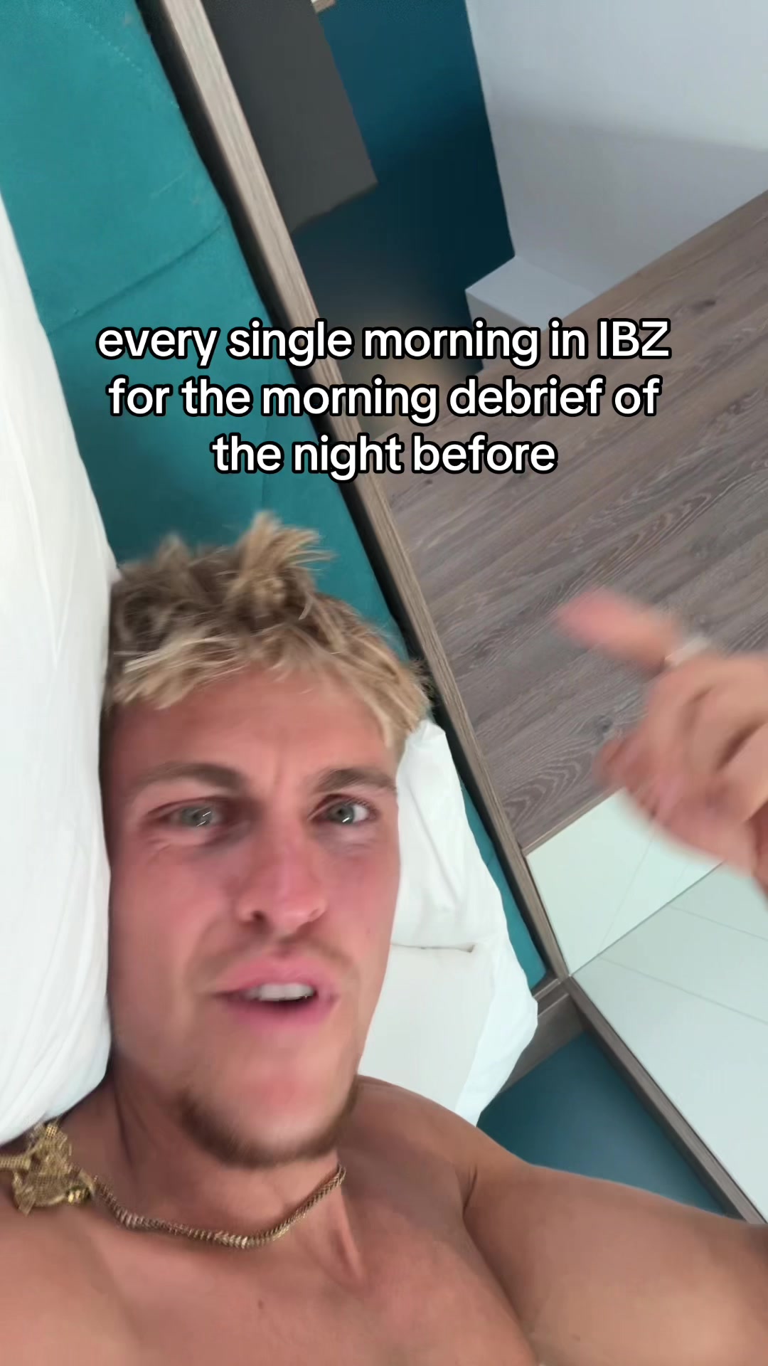 @ALEX SANDERSON