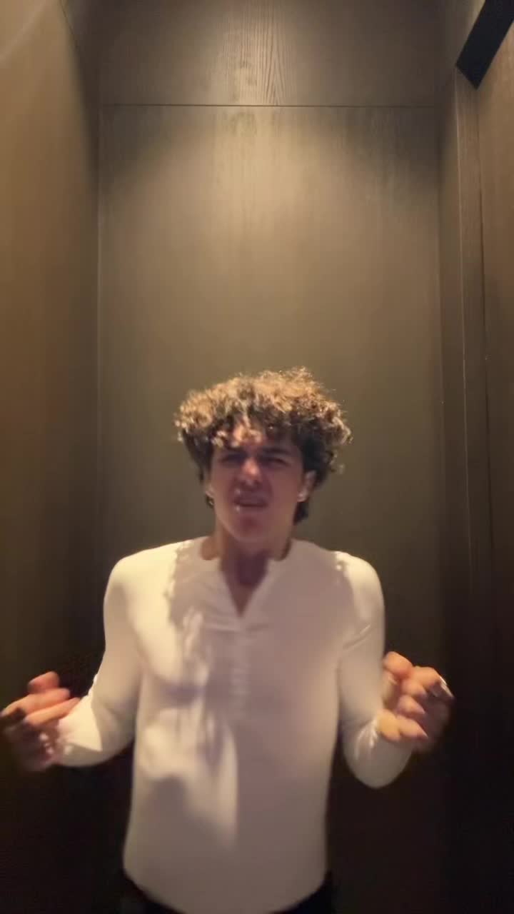 @миша давдов