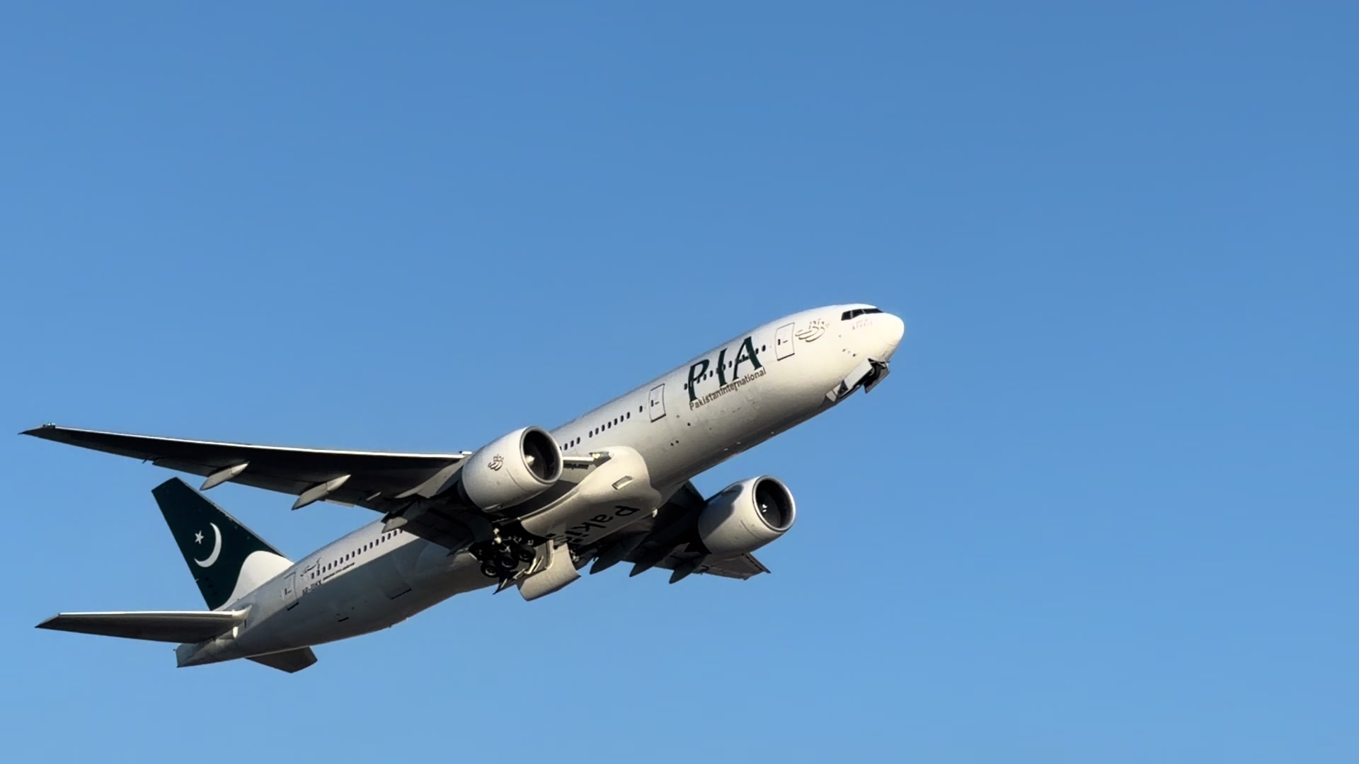 @YasAviation