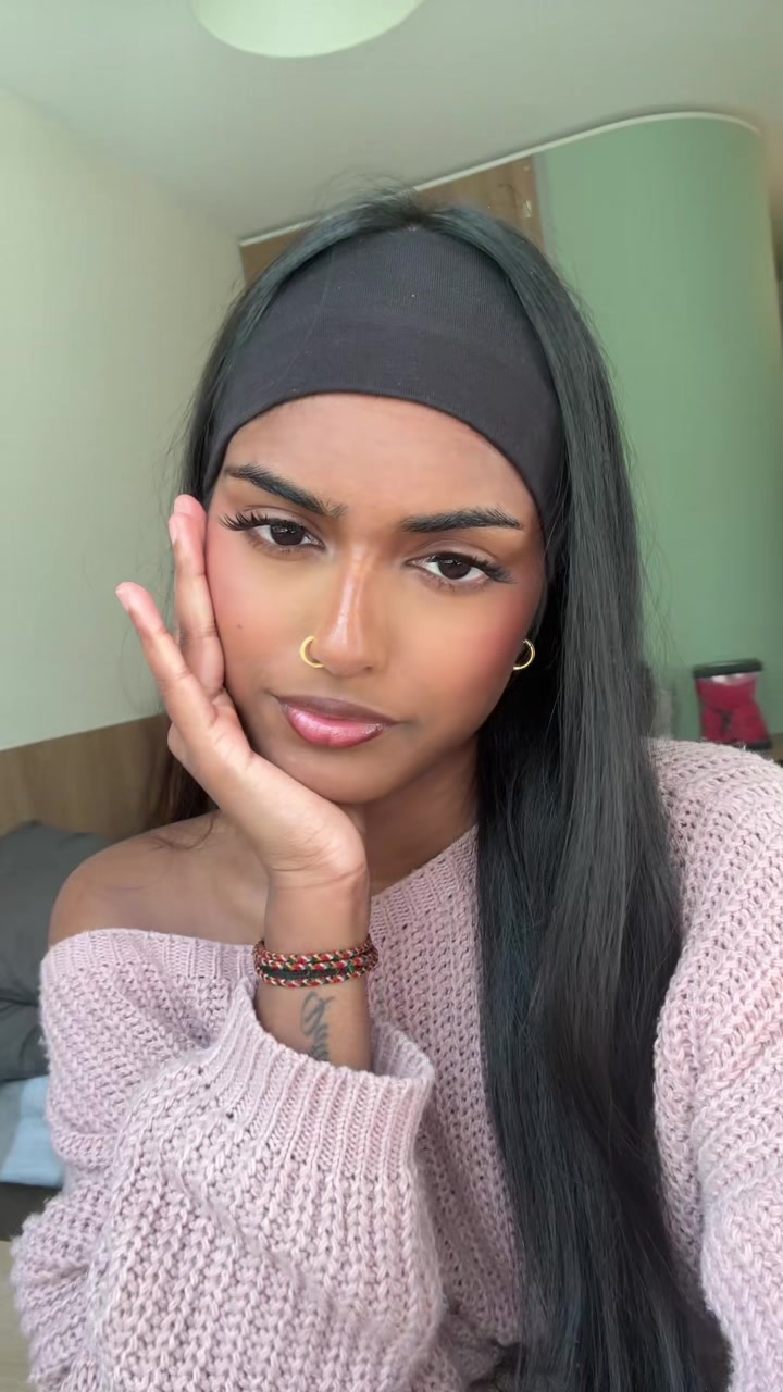 @shakithya_j