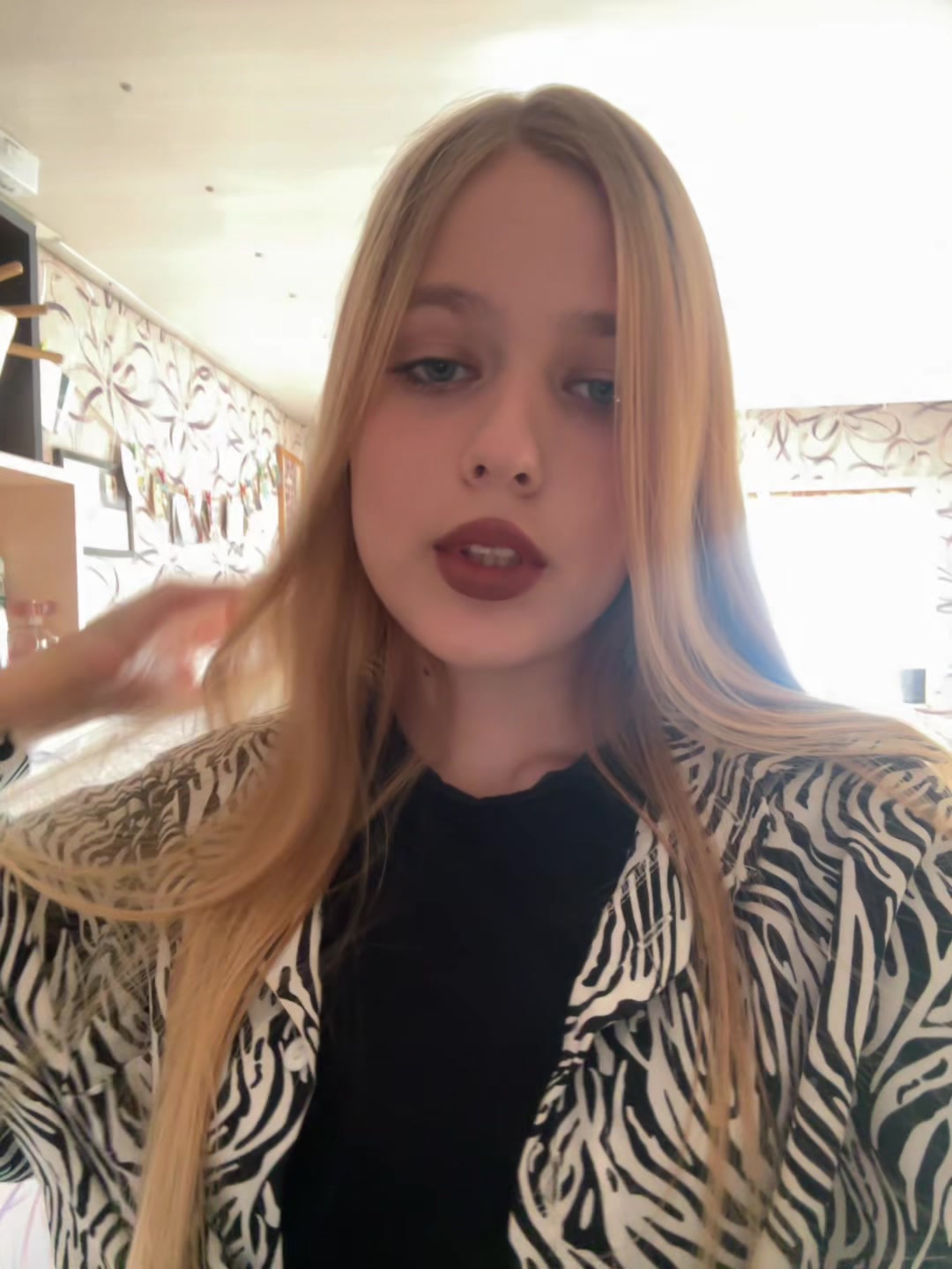 @🔗викуля🔗