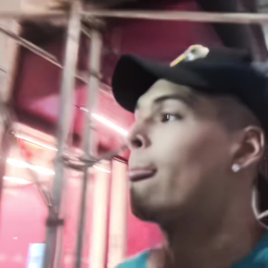 @Skeezi™