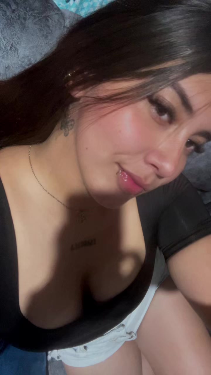 @CamiiiR.🤠