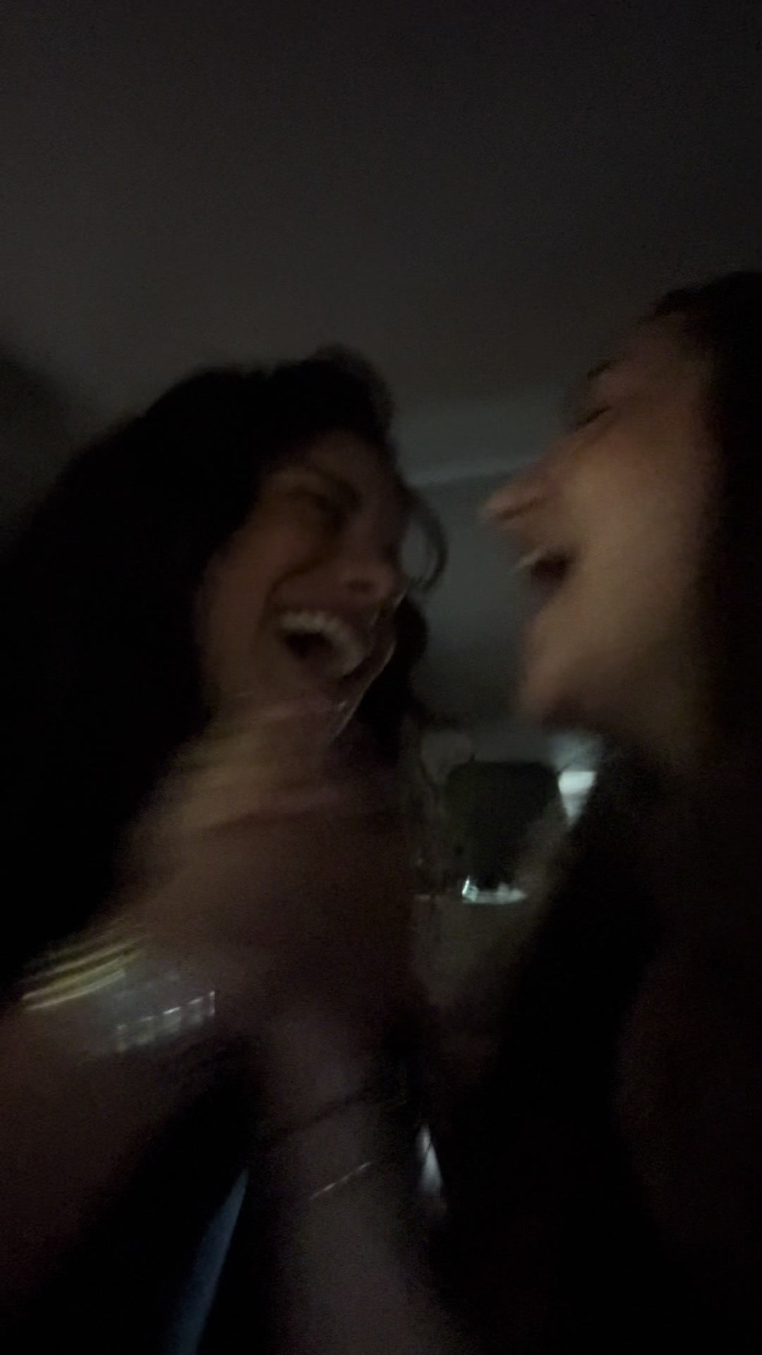 @Malu