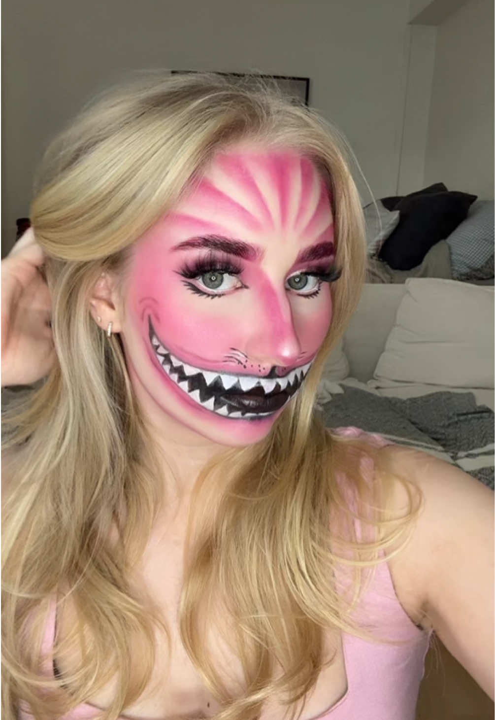 @elsajeejee