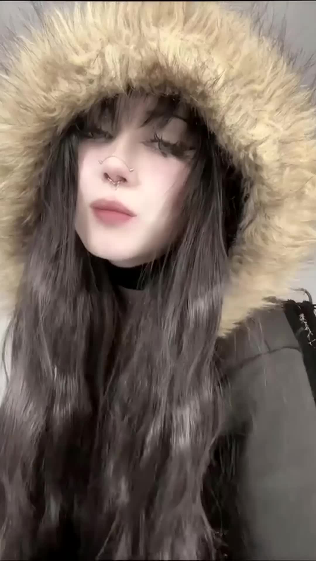 @elliecroix3954022
