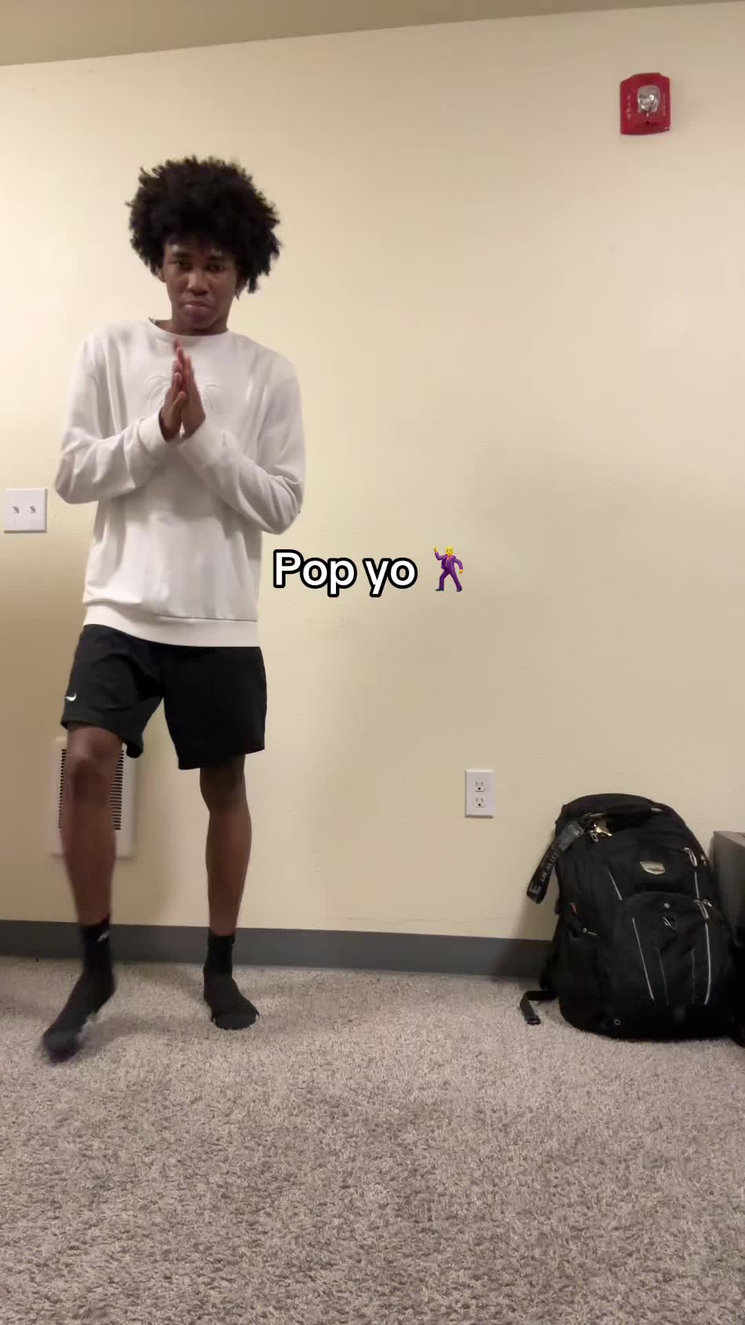 @￼