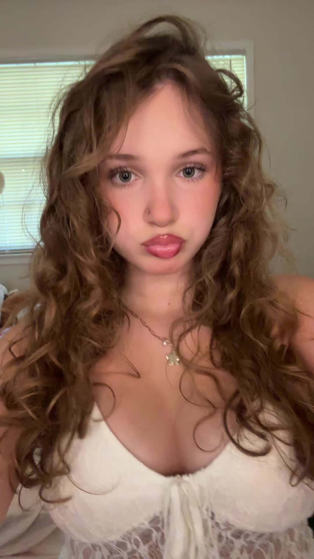 @laur!