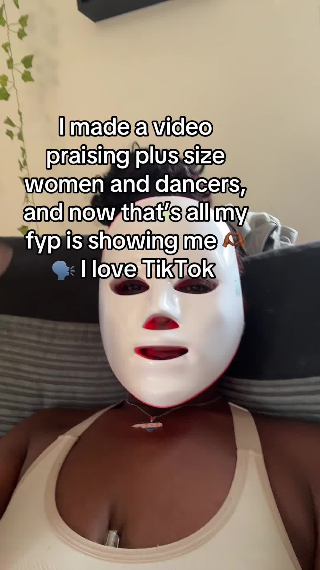 @dixiedshowgirl
