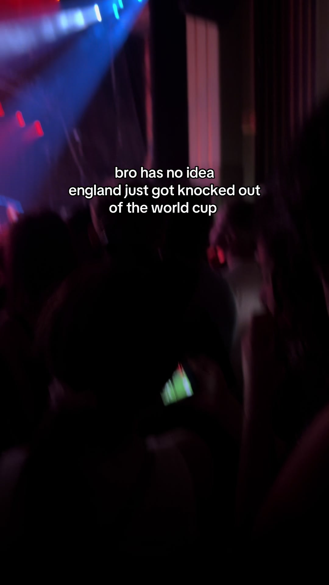 @em ⋆ ˚。⋆