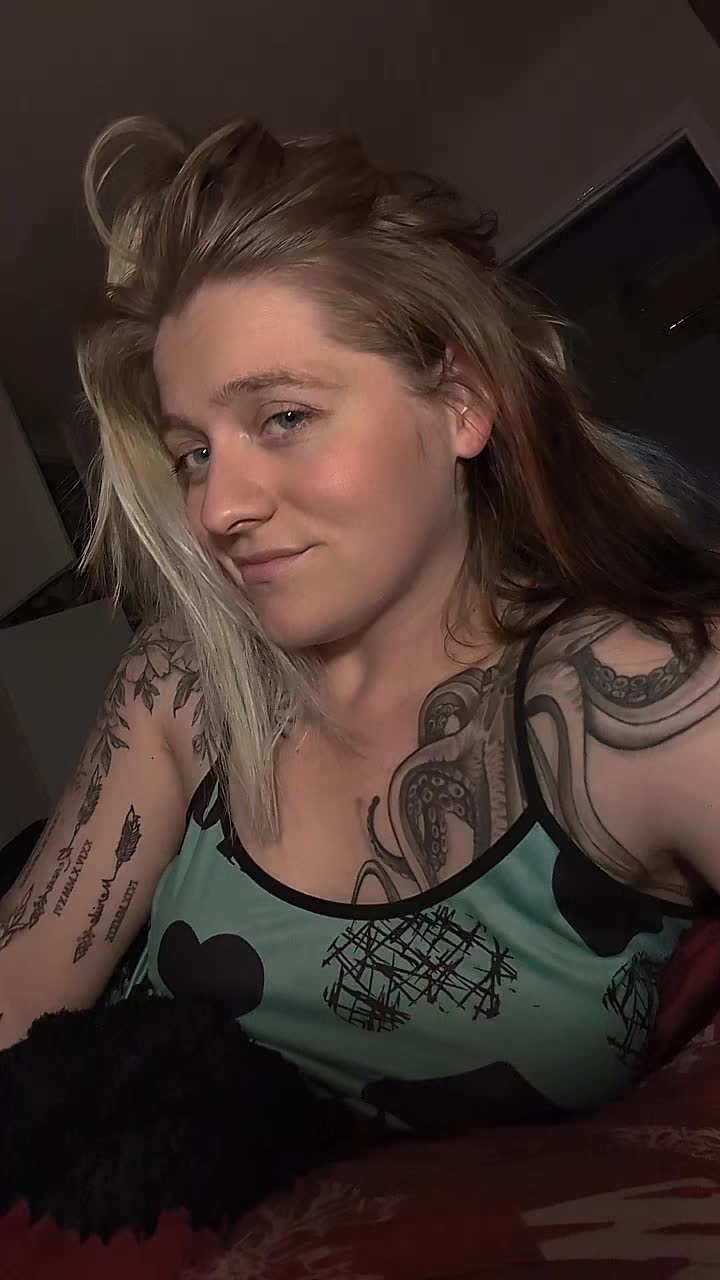 @thee_megaladon_hall