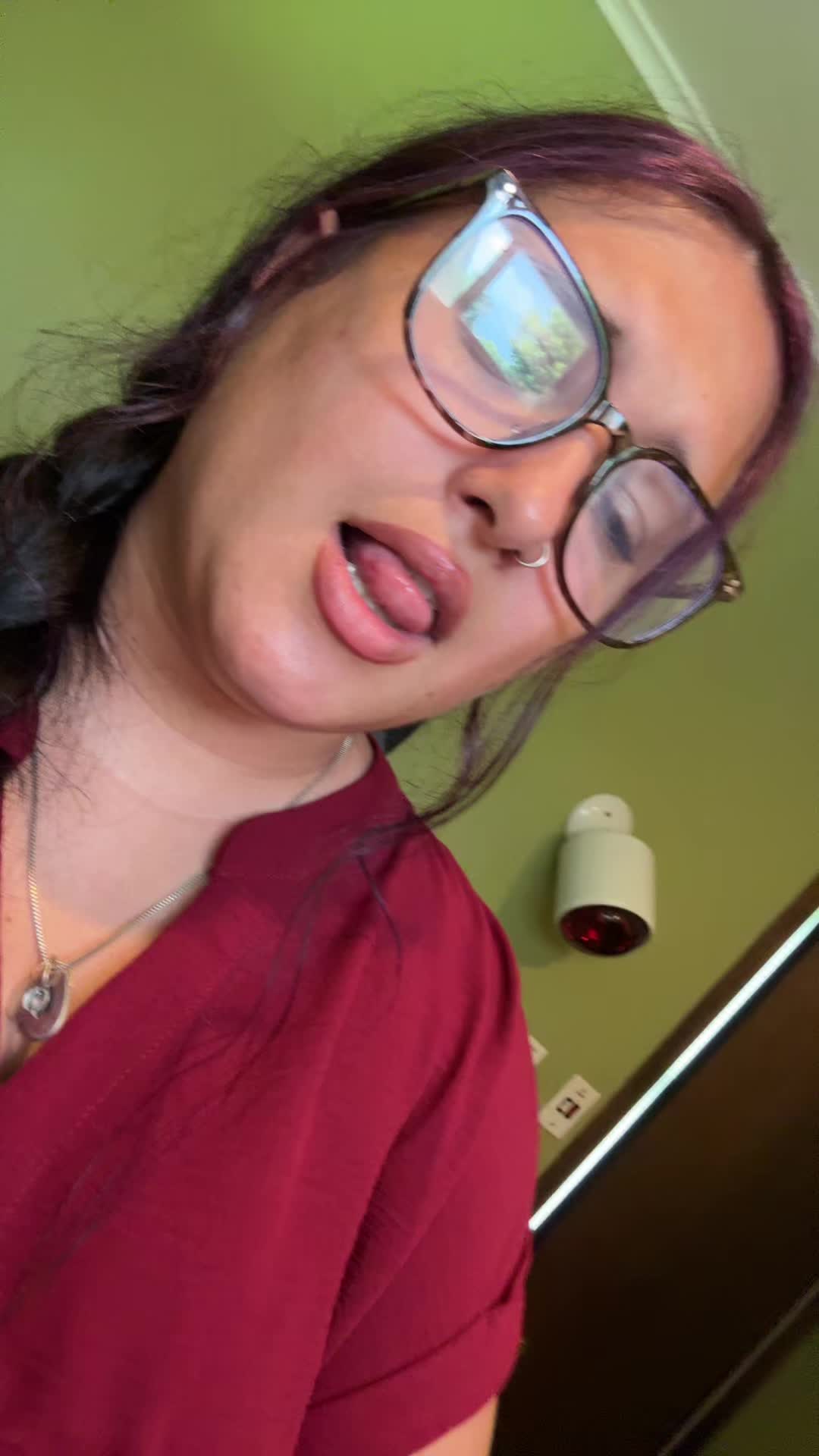 @Ana Elise