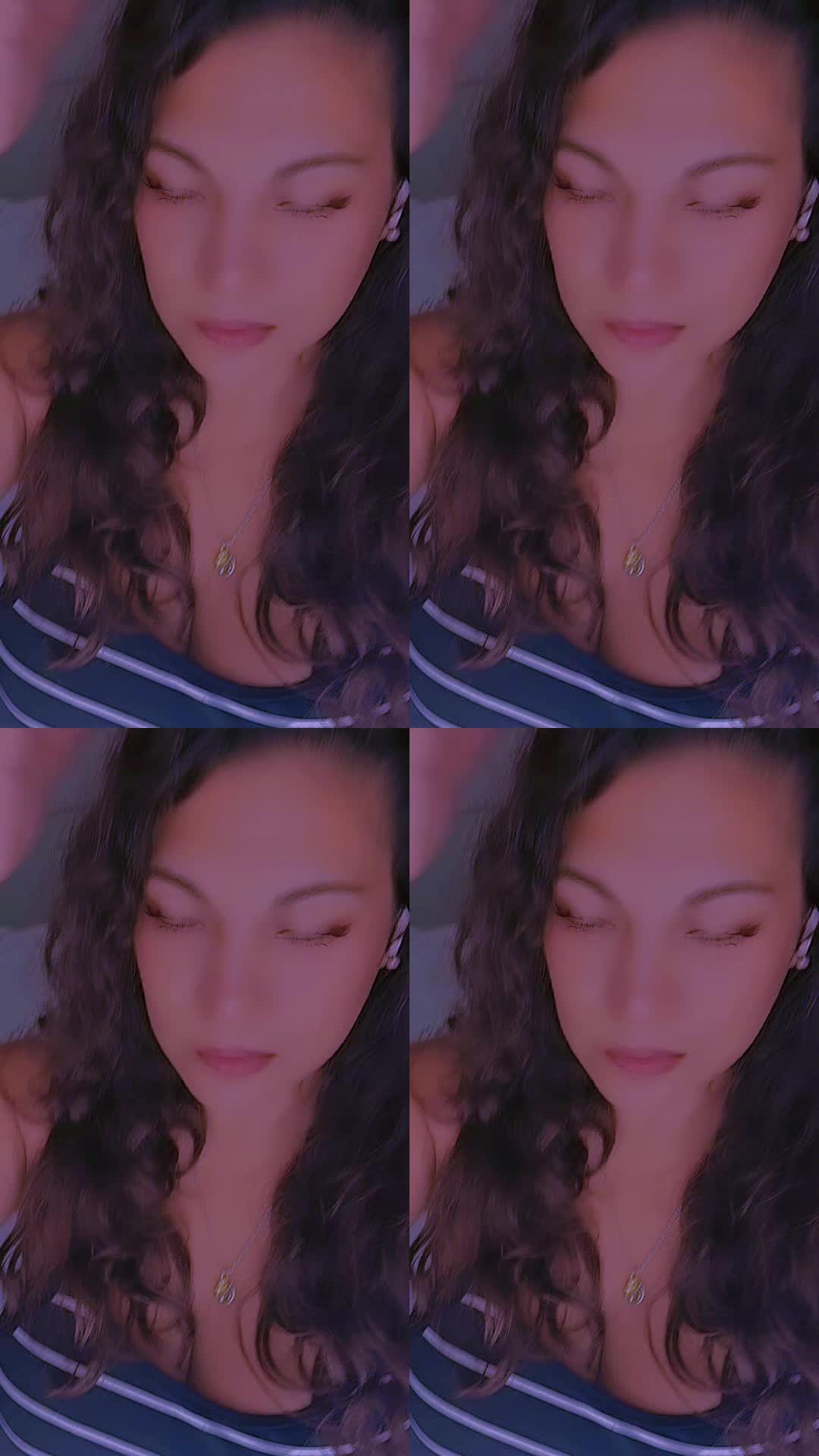 @🌶 ᖇOSᗩ ᒪᗩ ᒪEOᑎESSᗩ 🌶
