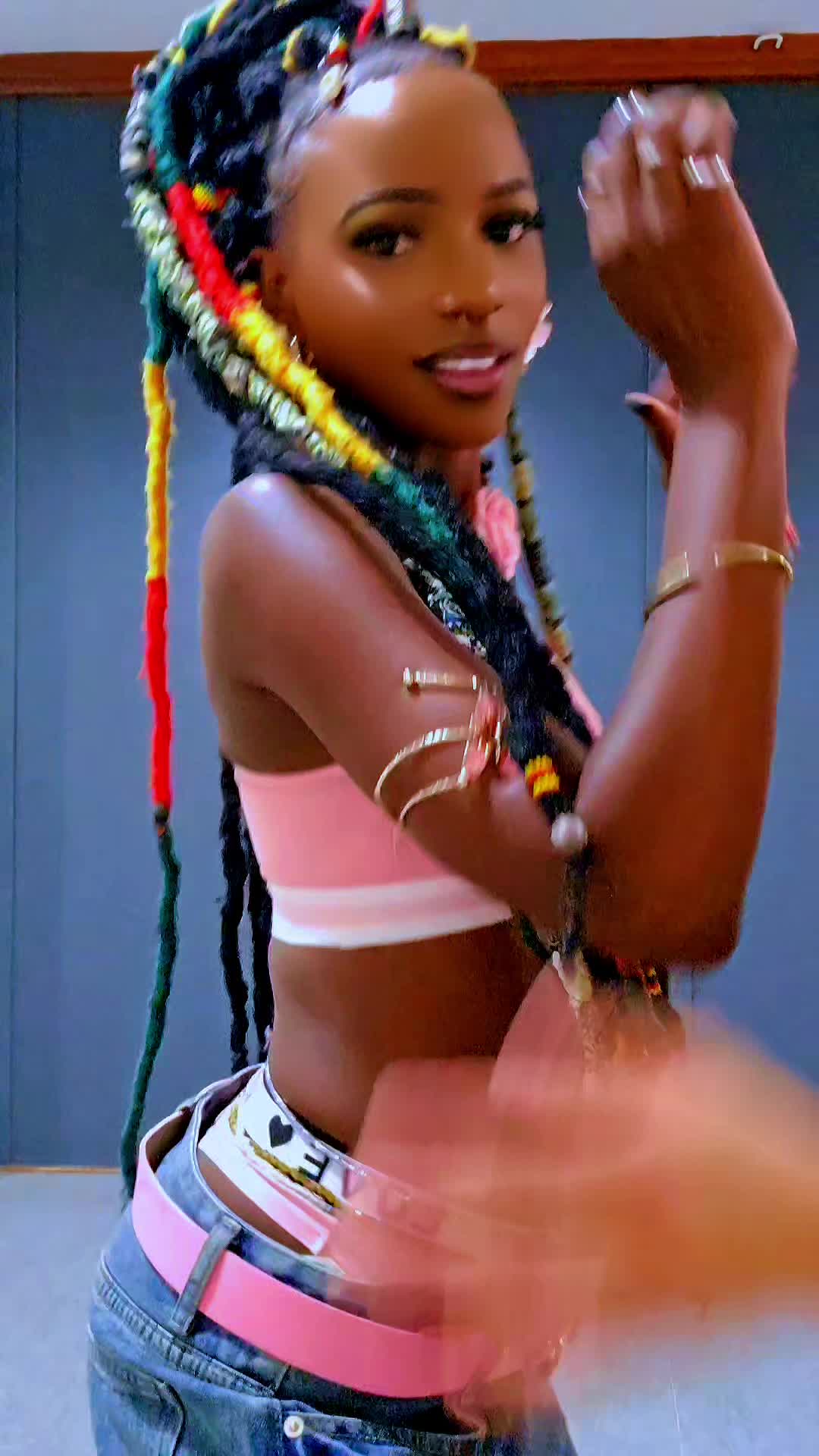 @Rhoda k🇺🇬