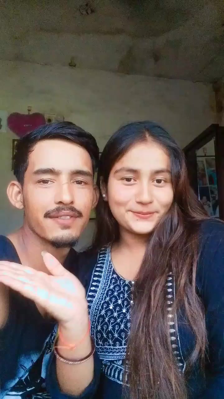 @Aarushi 🎀📿