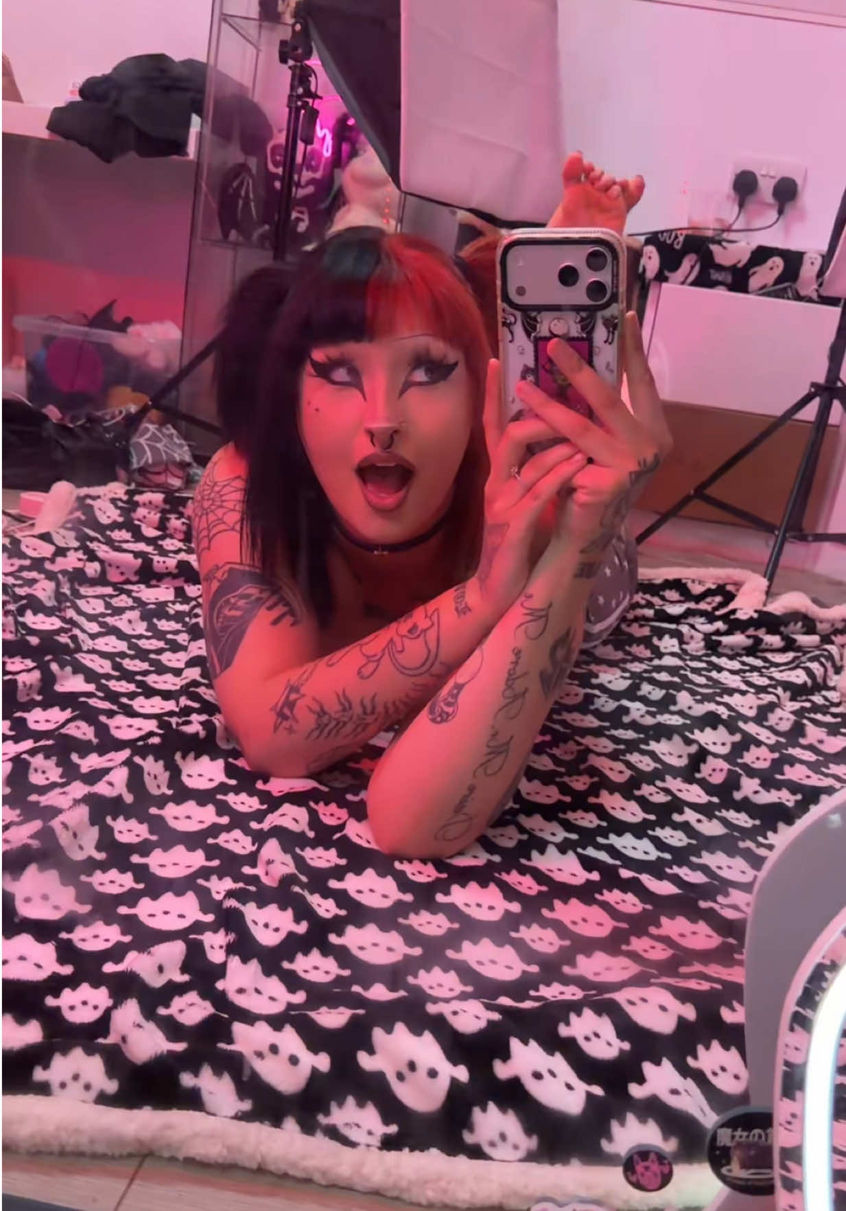 @gothiccthorn🌽⭐️