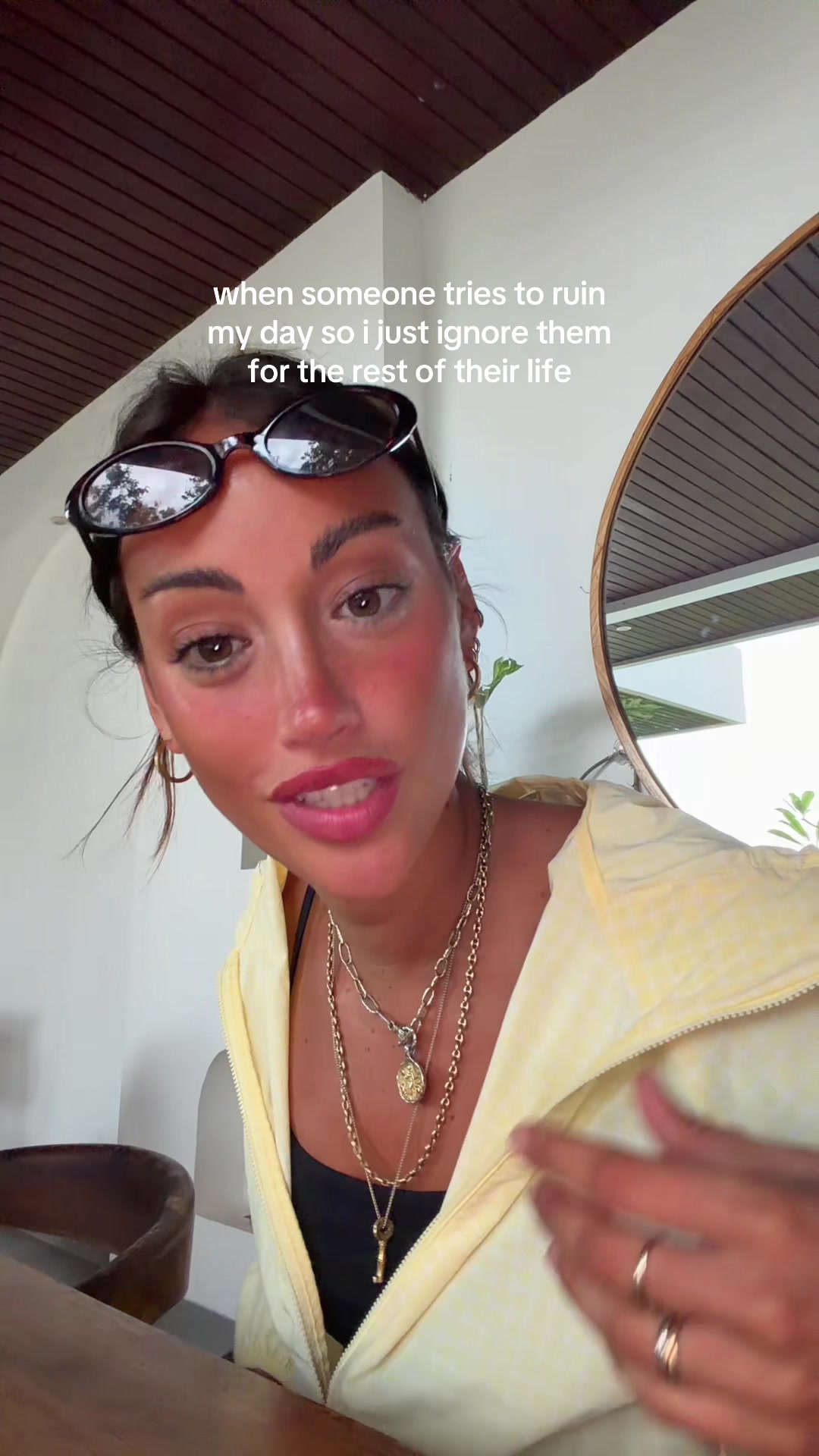 @LIA MIZRAHI