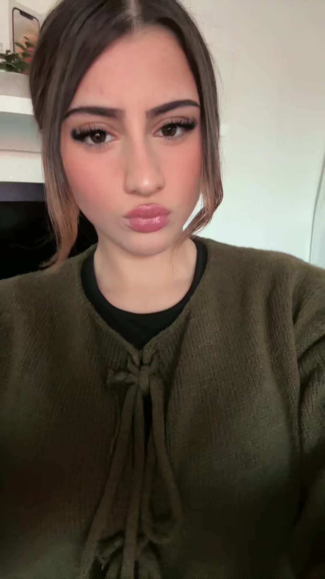 @𝐞𝐥𝐦𝐢𝐫𝐚𝐚
