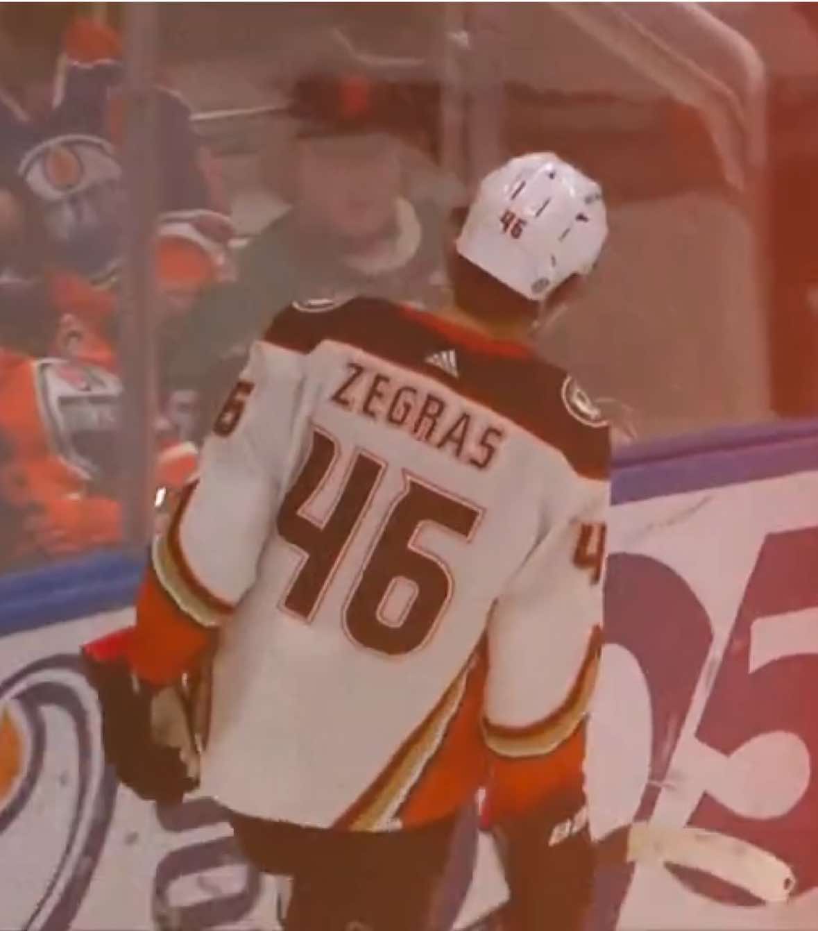 @puckmontages