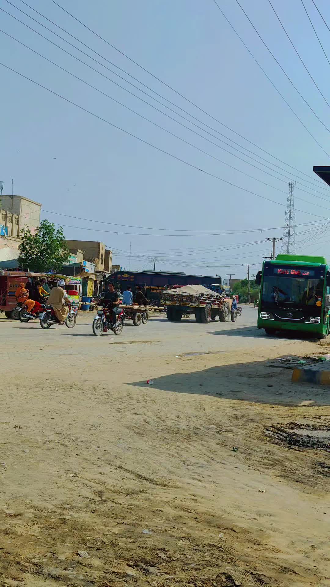 @Punjab Green Bus