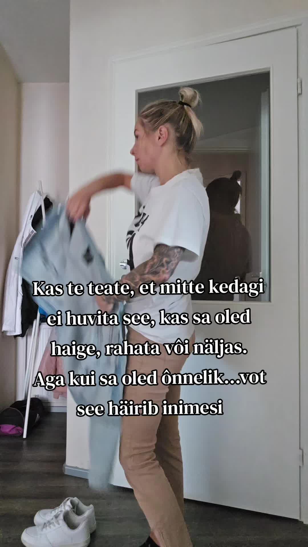 @Karin 🦋🌸| IG karinjurisson