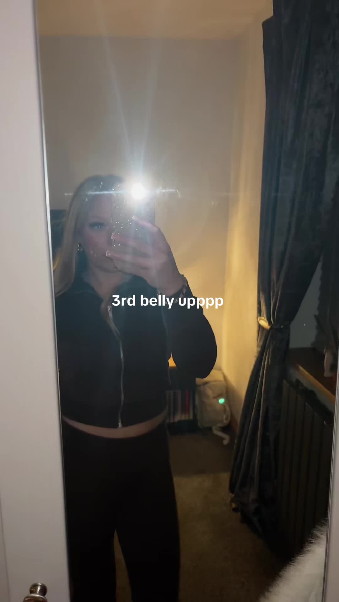 @🐝