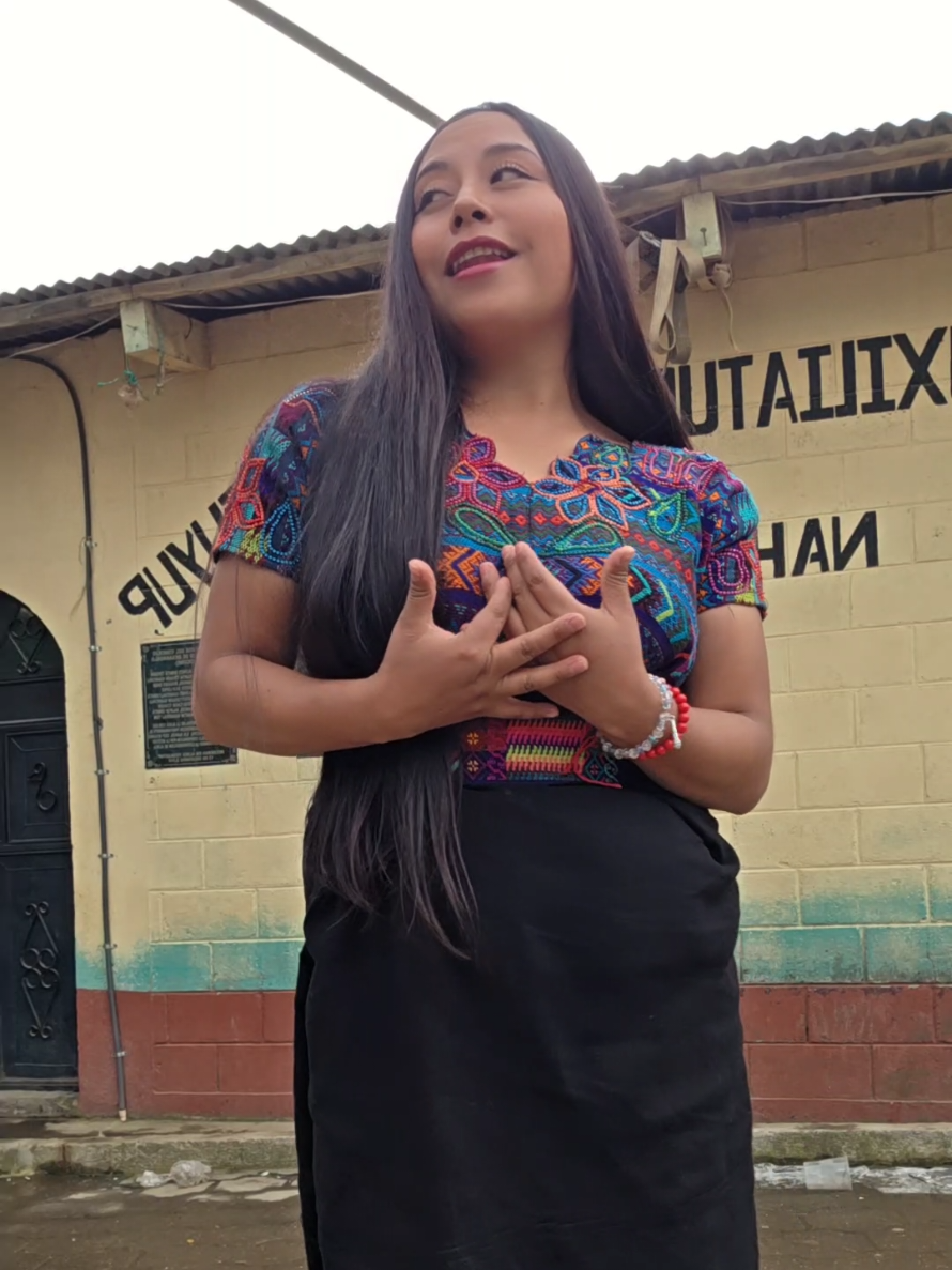 @Elena Va&iacute;l Oficial