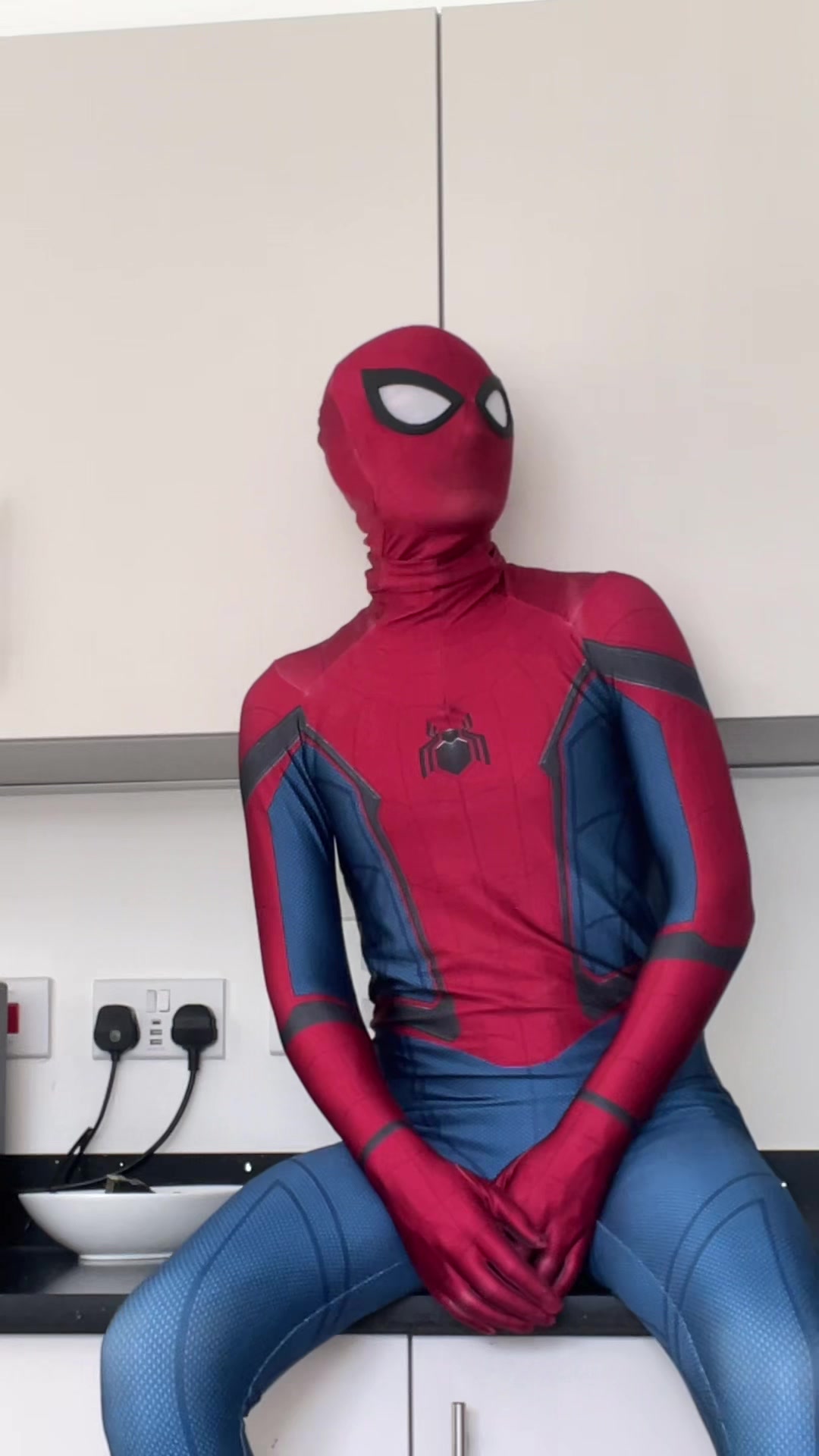 @Spiderman 🕷🥰🥺