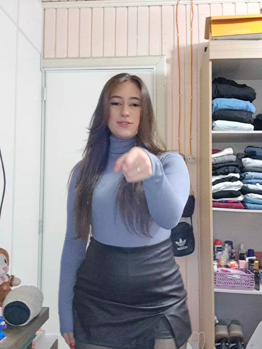@Ana J&uacute;lia