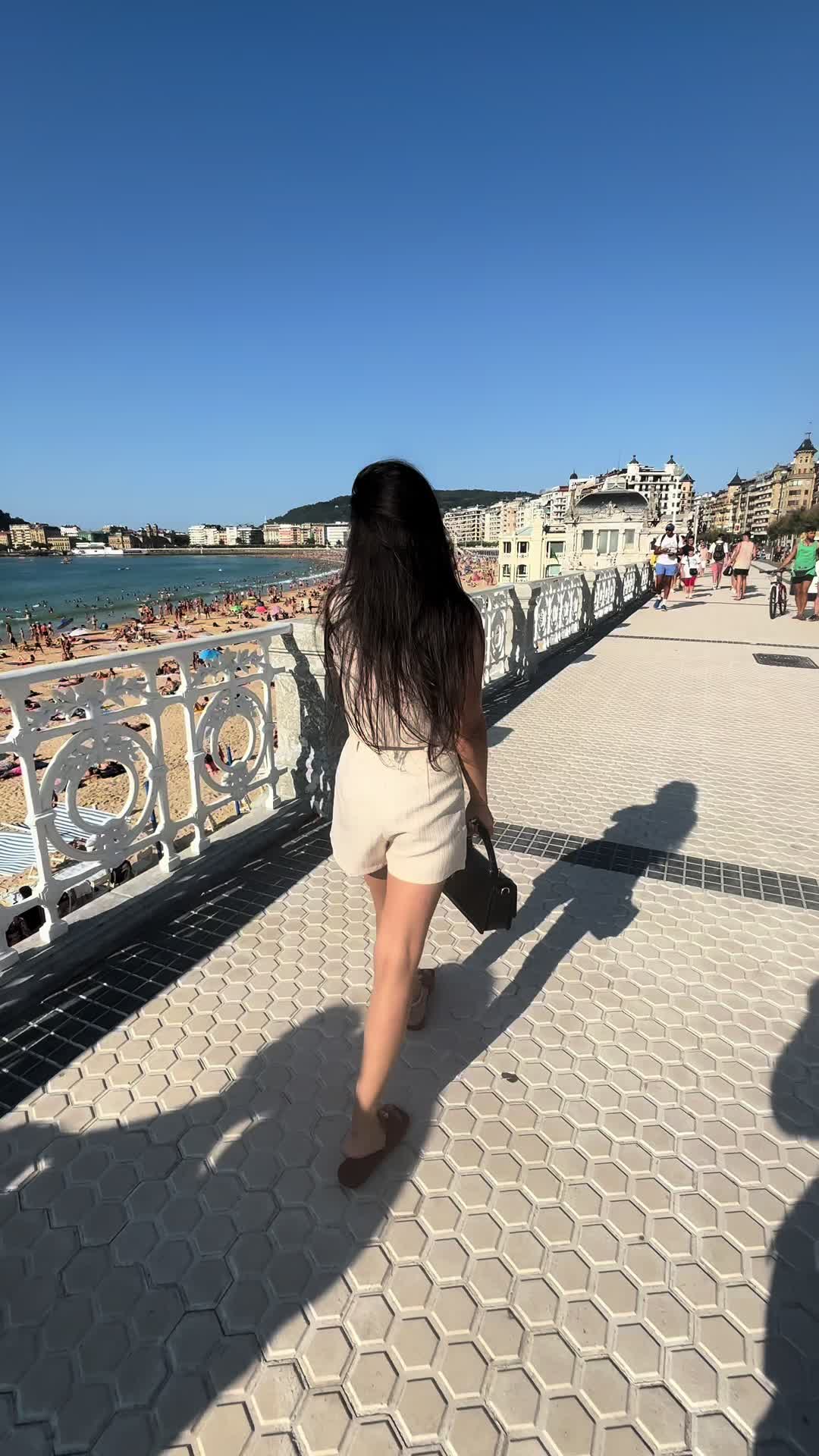 @Andreea🤍