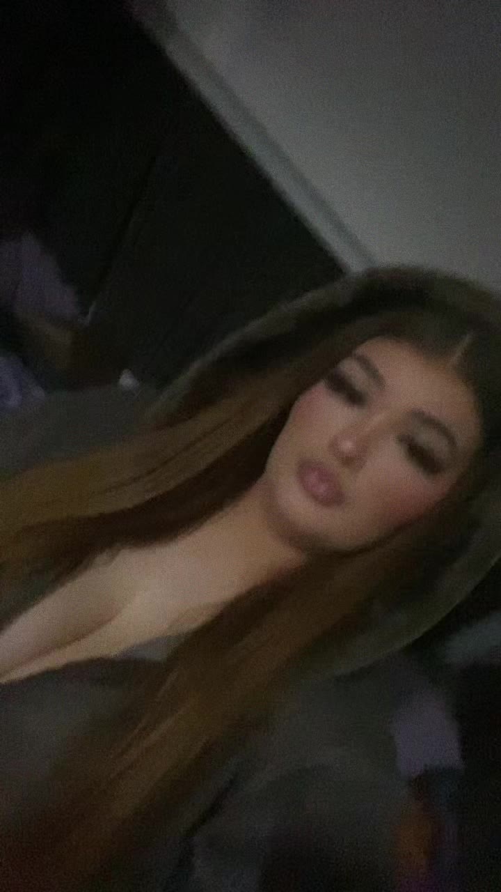 @lydiaa x