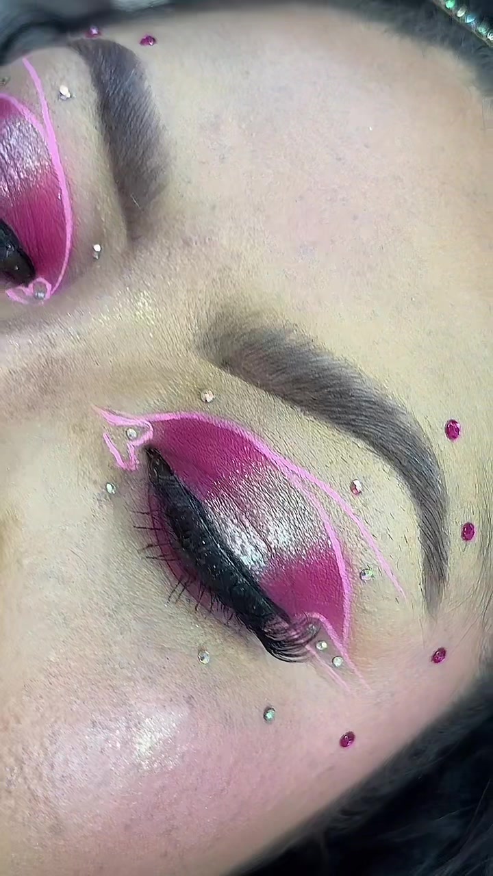 @Karla Makeup