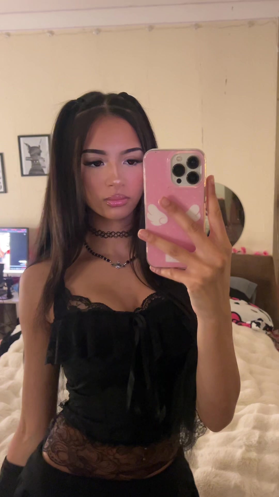 @️Mimi / มีมี่