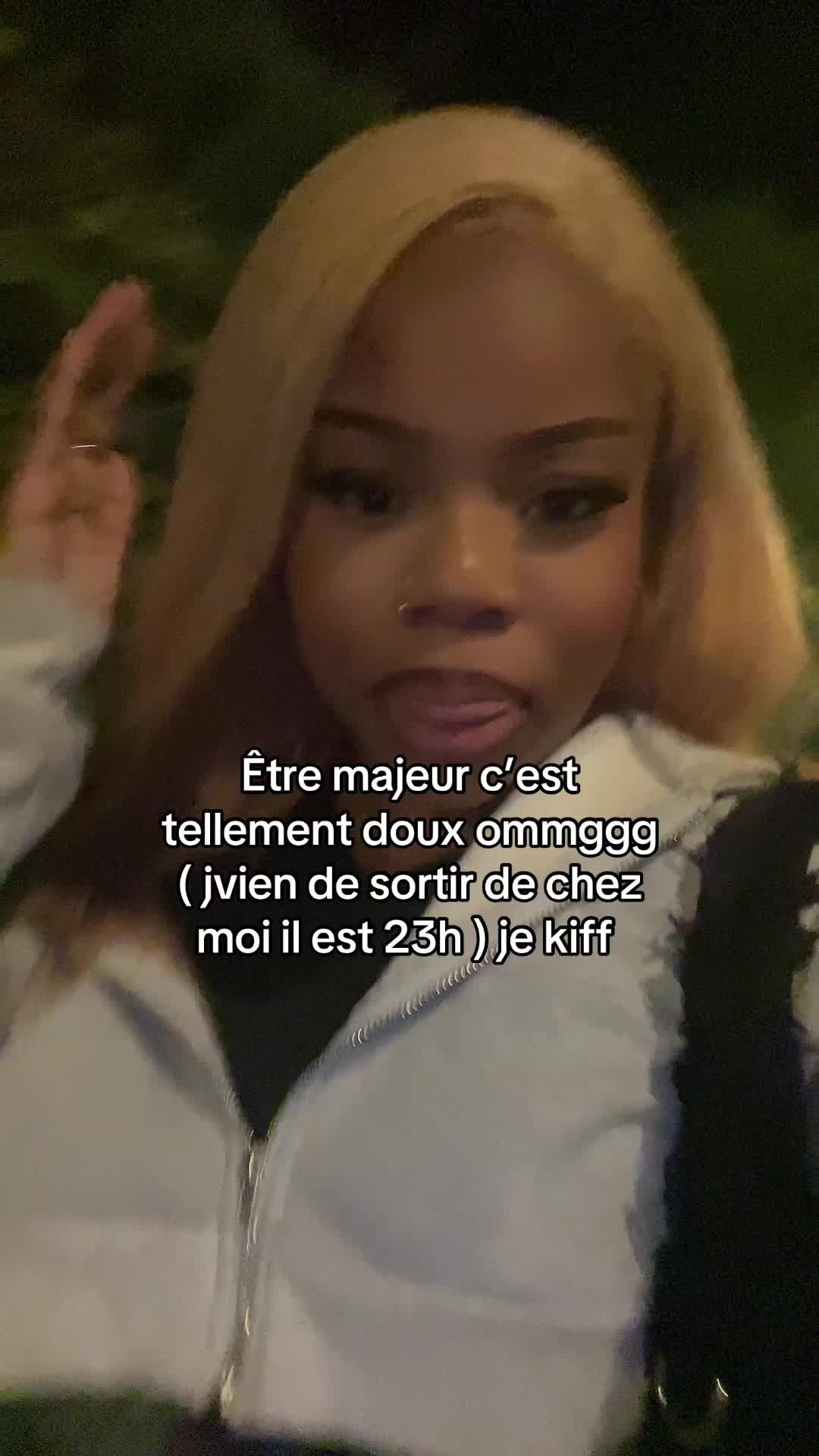 @C’est watisaa