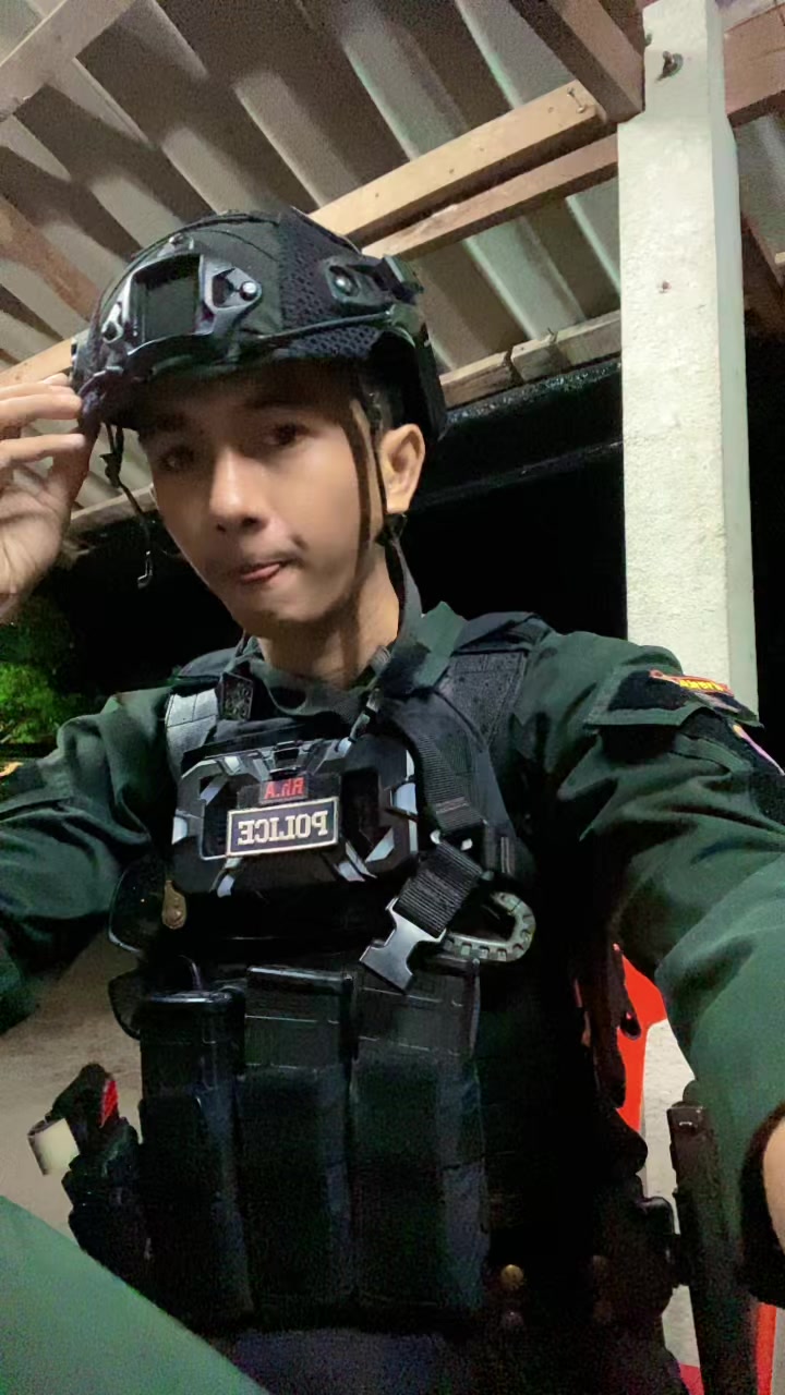 @จ่านิว