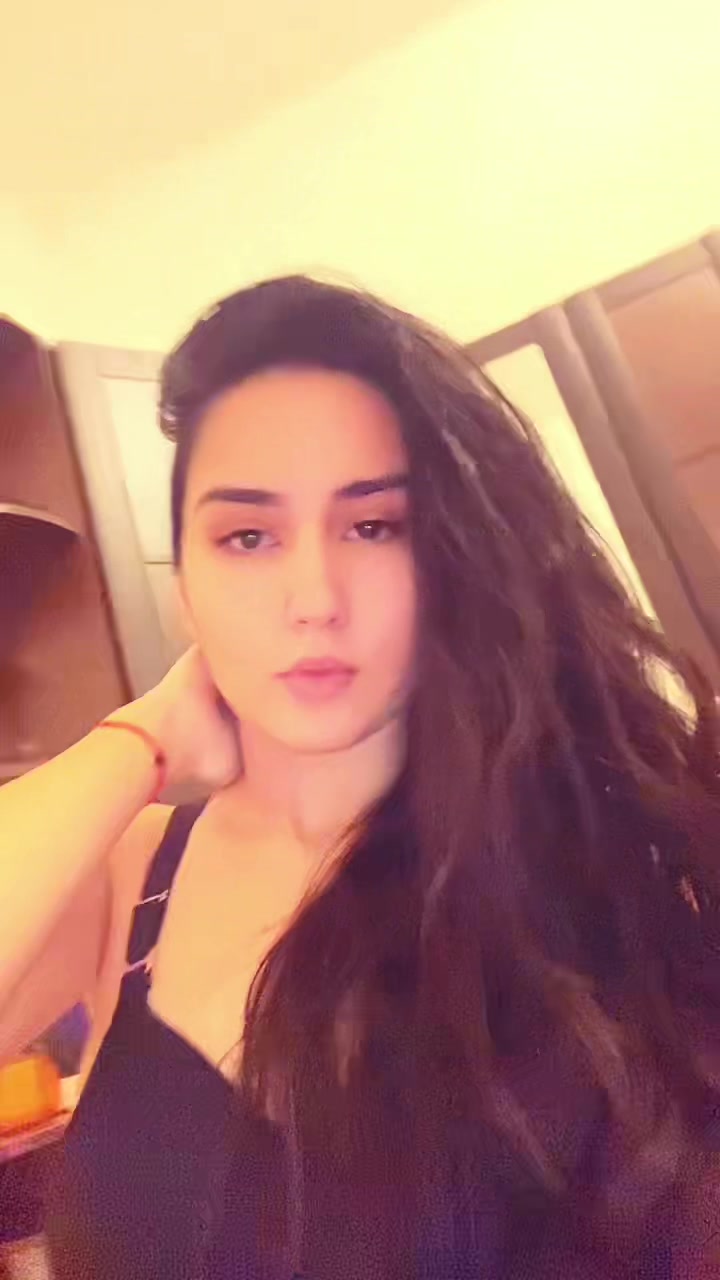 @✦Silvia✦