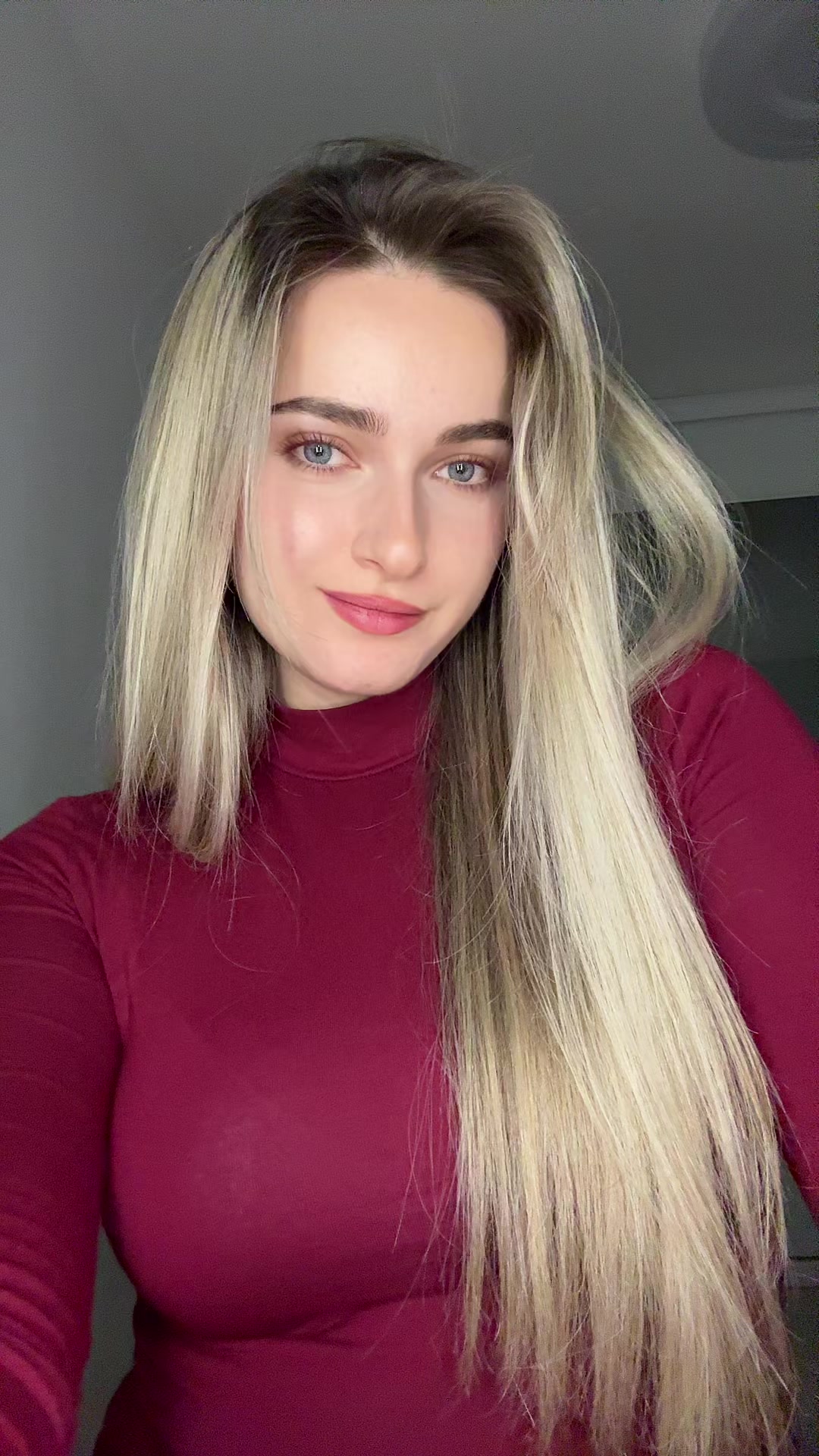 @<3