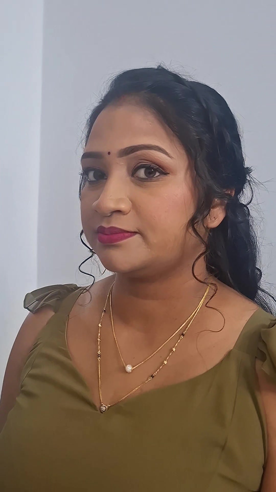 @Ashna_MUA🦋
