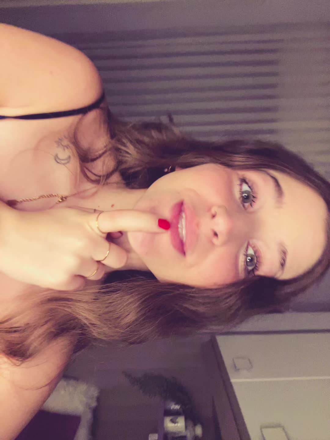 @vi♡